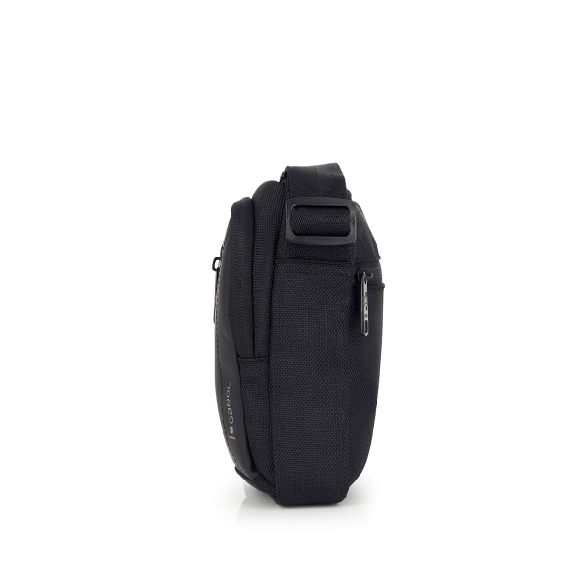 gabol-aston-bandolera-peque-a-hombre-15x19x7-cm-negro-material-reciclado-e-imper image 2